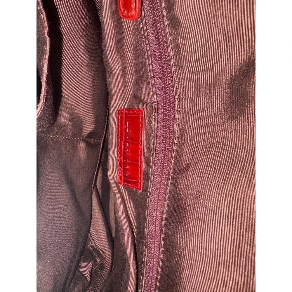 Levenger‎ Suede Leather Shoulder Bag Tote Buckle Red Square Croc Top Zip Purse